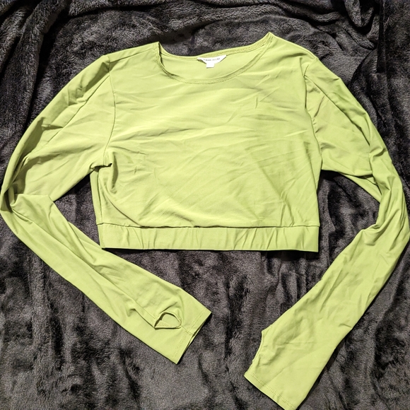 Green long sleeve crop workout top - Picture 1 of 3